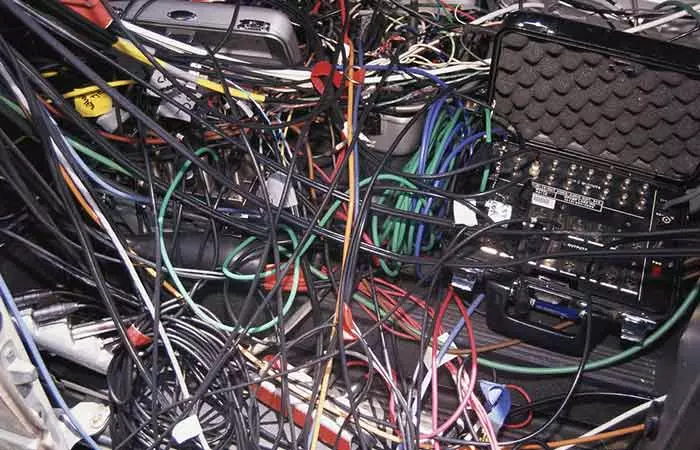 Old Jumbled Cables