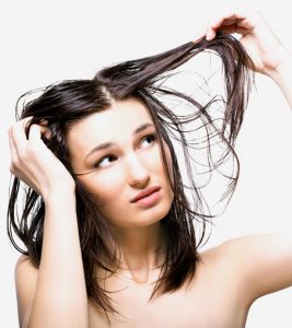 What Happens When You Stop Washing Your Hair?