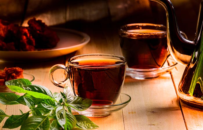 Tea Rinses For Hair - Types, Benefits, And Side Effects