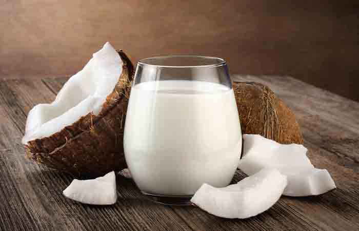Coconut milk leave-in conditioner