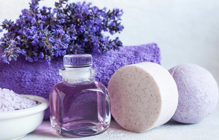 Avoid fragrant shampoos to prevent hair loss