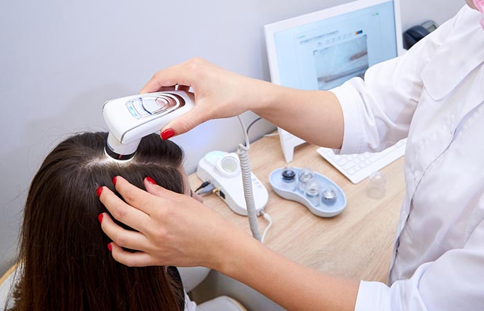 Scalp examination is crucial to diagnose diffuse hair loss.