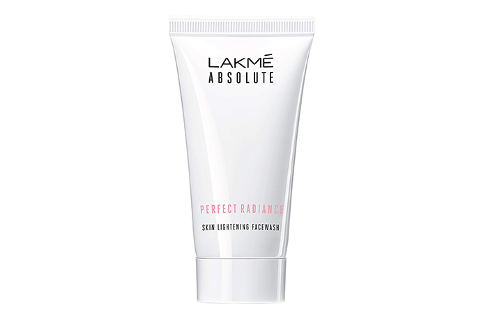 LAKME ABSOLUTE Perfect Radiance Skin Lightening Facewash