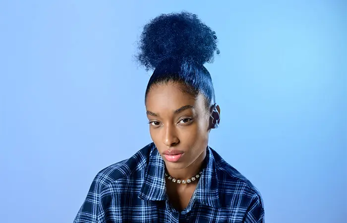 Woman with pineapple hairstyle