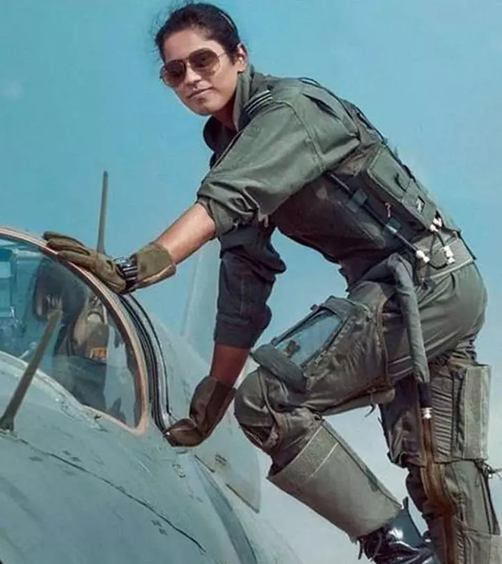 Bhawana Kanth Makes History As The First Female IAF Officer To Fly In The 2021 Republic Parade