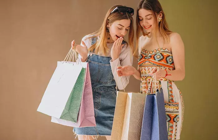 Choosing An Outfit Your Friend Likes