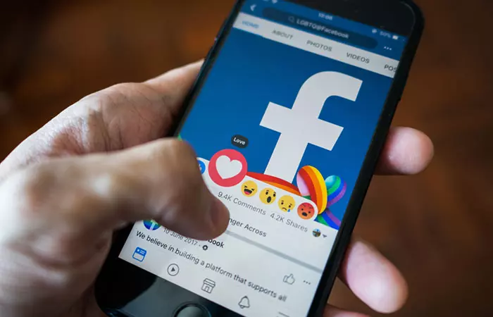 Go Through Online Facebook Groups