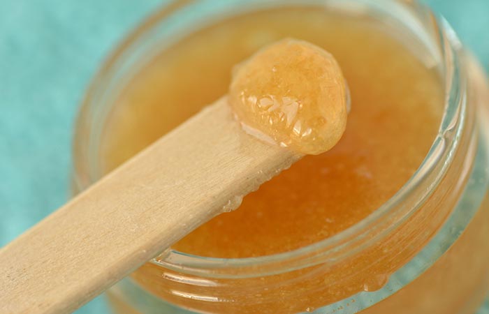 Honey and coconut oil scalp scrub