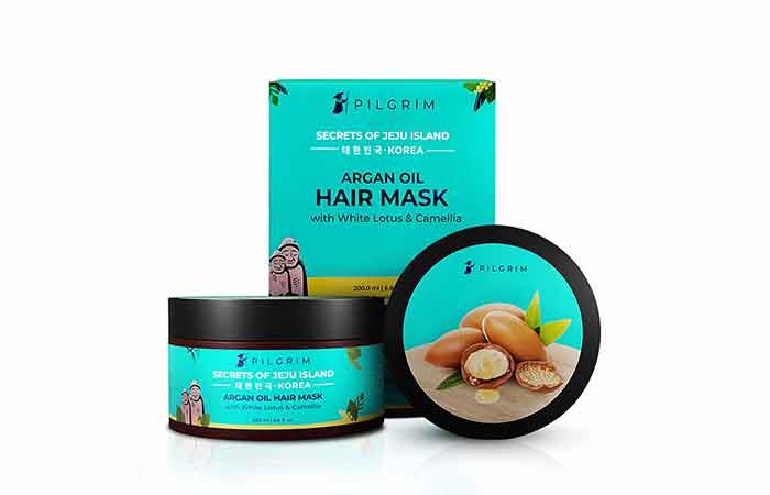 10 Best Hair Masks For Hair Fall In India – 2021 Update (With Reviews)