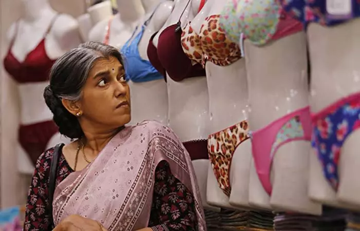 Ratna Pathak Shah In Lipstick Under My Burkha