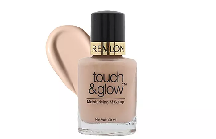 Revlon Touch and Glow Liquid Make Up