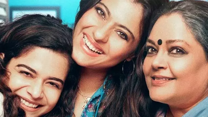 Tanvi Azmi In Tribhanga
