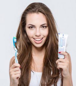 Can You Use Toothpaste To Lighten Your Hair