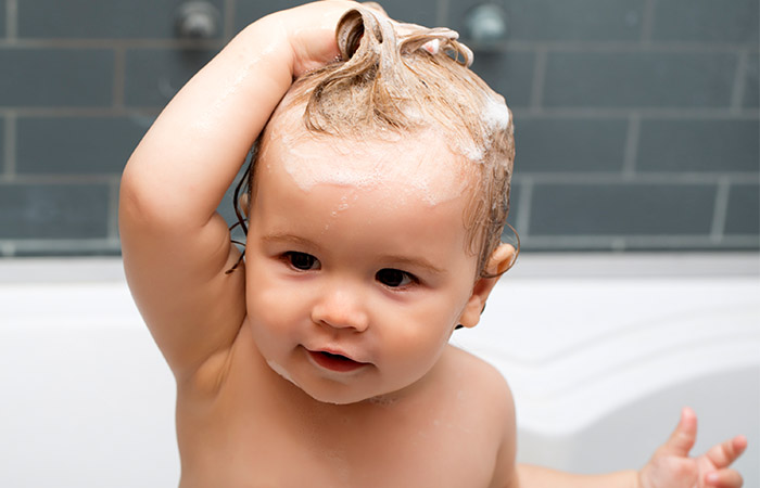 Baby with shampoo in hair may have a dry scalp