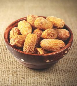Dry-Dates-Benefits,-Uses-and-Side-Effects-in-Hindi