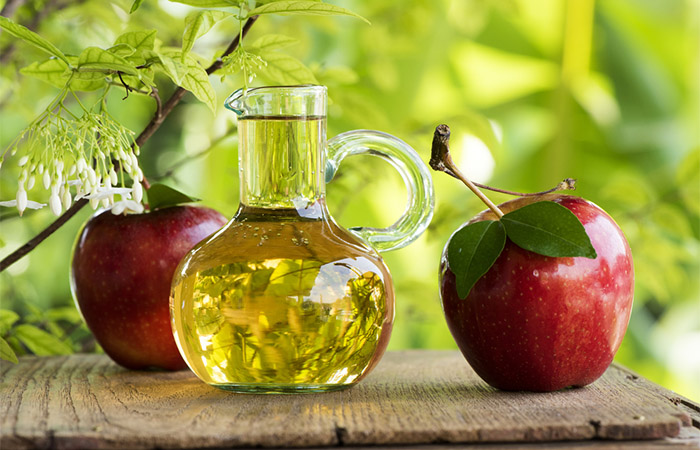 Use apple cider vinegar for head lice