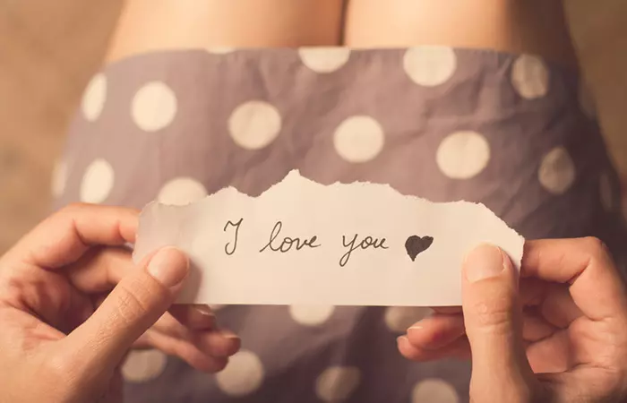 Express your feelings or leave notes to spice up your relationship