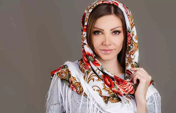 Woman with a silk scarf 