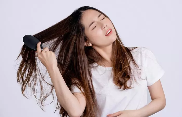 Overnight hair masks help reduce tangles