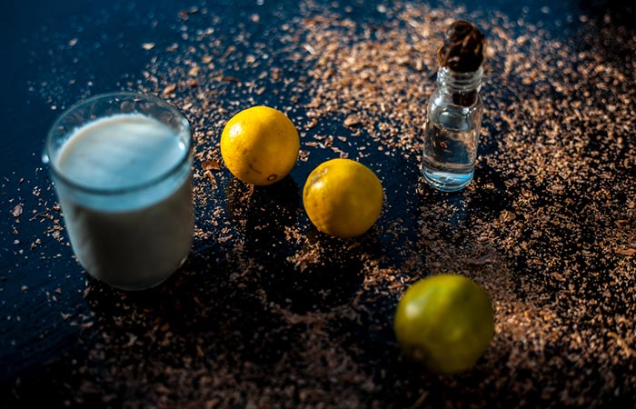 Milk, lemon, and glycerin for a homemade face cleanser