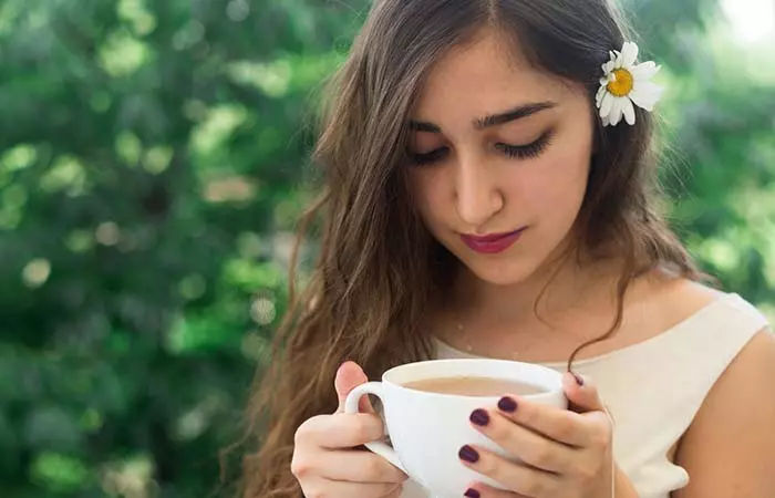 Give-Chamomile-Tea-A-Try