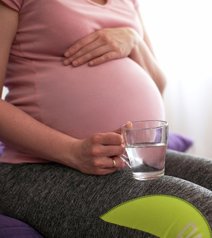 प्रेगनेंसी में गर्म पानी पीना चाहिए या नहीं - Hot Water During Pregnancy ...
