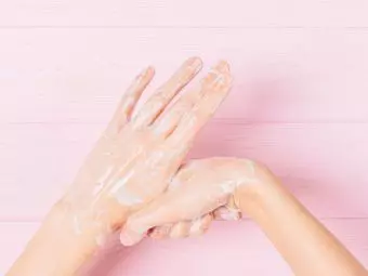 10 Best Esthetician-Approved Non-Toxic Hand Soaps Of 2023