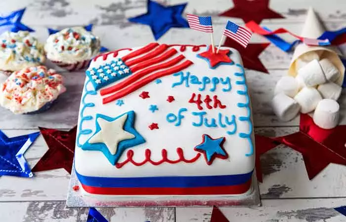 4th Of July Celebration Cake With Cupcakes And Marshmallows