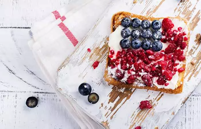 4th Of July Themed Toast With Cream Cheese and Berries