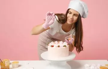 Bake a special cake as a birthday surprise for your husband