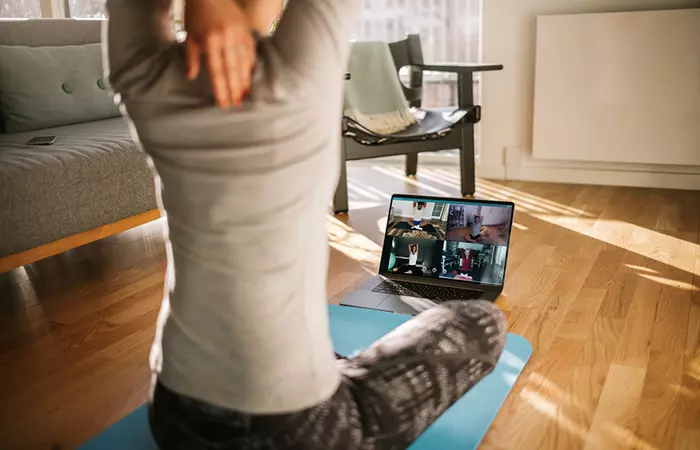 Connect With People Via An Online Group