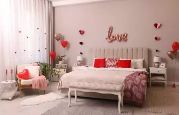 Create A Romantic Bedroom Decor