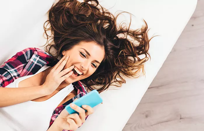 Give-Someone-A-Surprise-Phone-Call