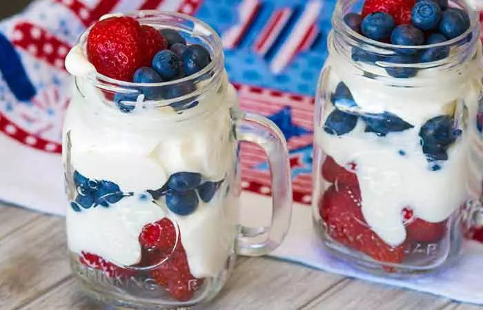 Greek Yoghurt And Berry Parfait