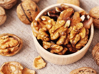 Walnuts During Pregnancy In Hindi