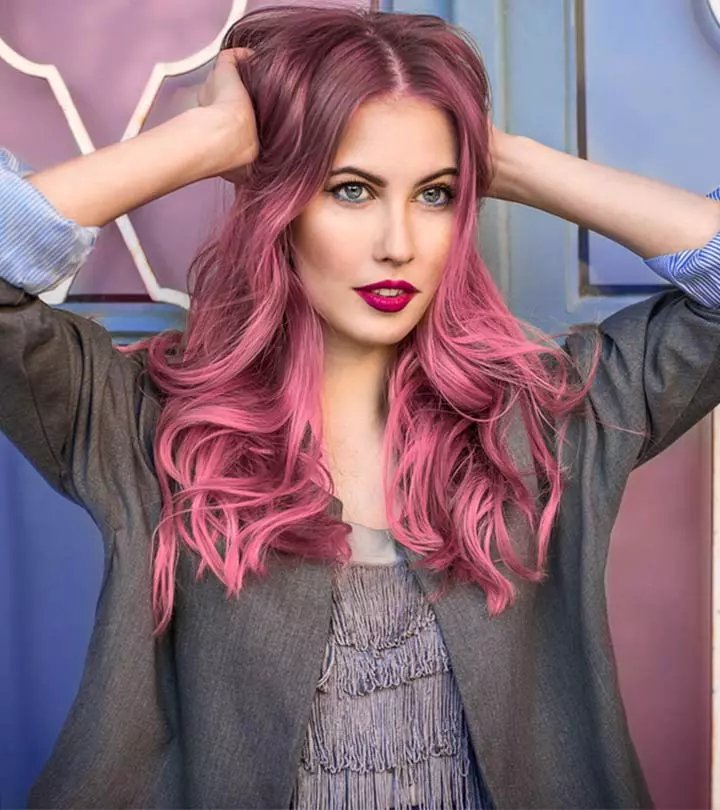 Wanna-Dye-Your-Hair-With-Kool-Aid-Here’-Is-How-To-Do-It
