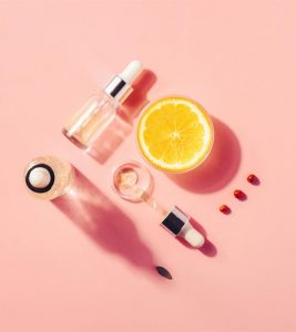 Can You Use Hyaluronic Acid And Vitamin C Serum Together?