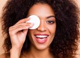 11 Best Eye Makeup Removers For Sensitive Eyes To Avoid Irritation