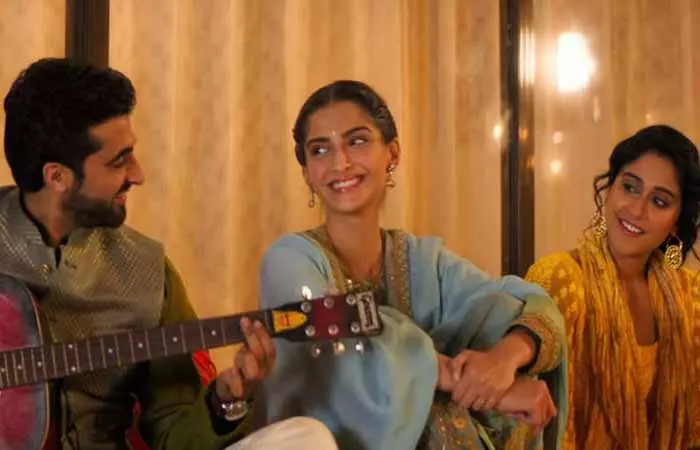 Ek Ladki Ko Dekha Toh Aisa Laga (2019)