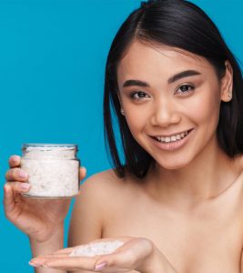 Epsom Salt For Hair: How To Use It