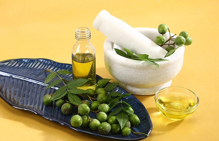 Neem oil as a home remedy for itchy scalp