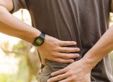 टेलबोन में दर्द के लक्षण और कम करने के घरेलू उपाय - Tailbone Pain ...