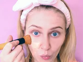 8 Best Clinique Concealers Of 2023, According To A Makeup Artist