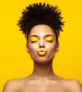 9 Best Yellow Eyeshadows For Eyes Tha...