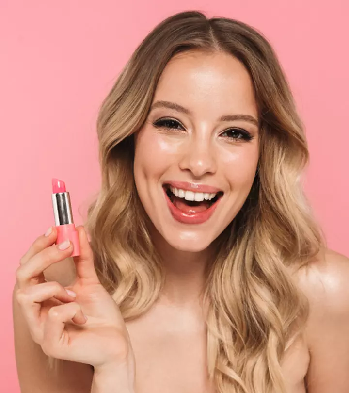 12 Best Light Pink Lipsticks – 2024, As Per A Makeup Artist