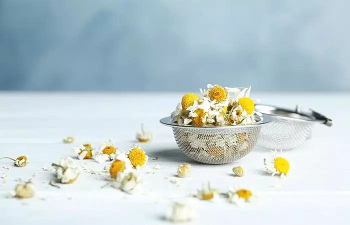 Chamomile to improve eczema scars