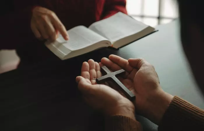 Christians studying the bible