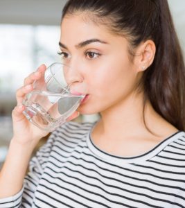 Drinking Water Reduce Acne