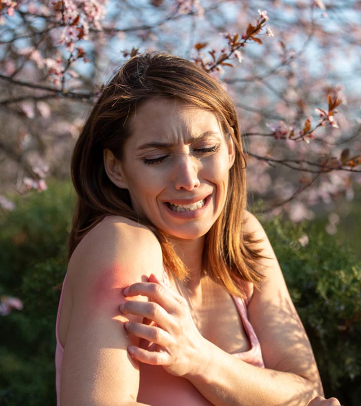 Essential Oils For Itching: Do They Help?