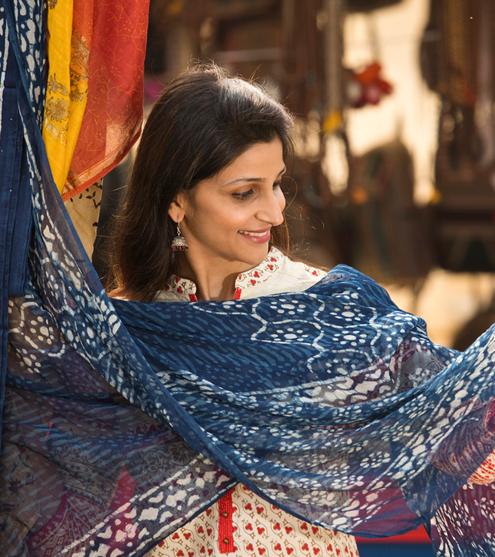 7 Facts About The Indian Sari That You Might Not Know About